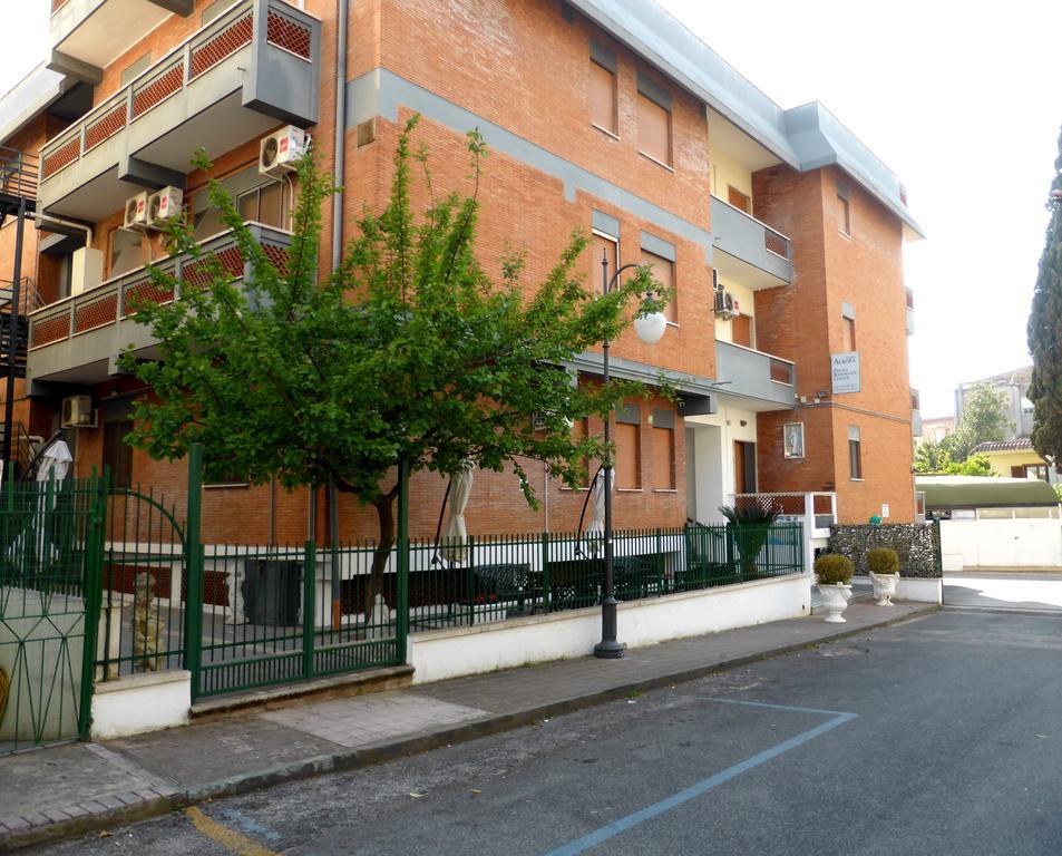 Hotel Aurora Scauri  Buitenkant foto
